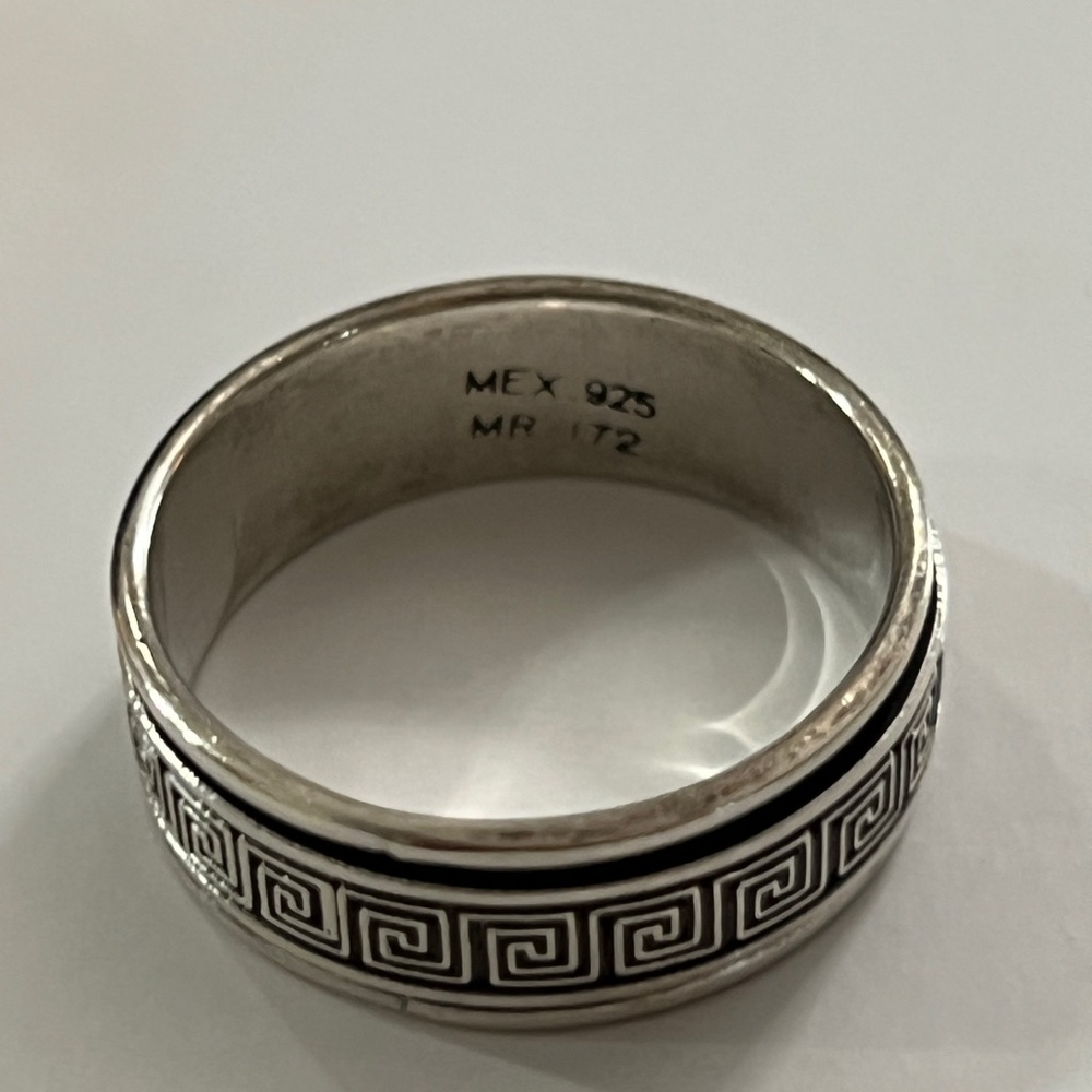 Silver Greek Key Pattern Ring - Picture 5 of 6